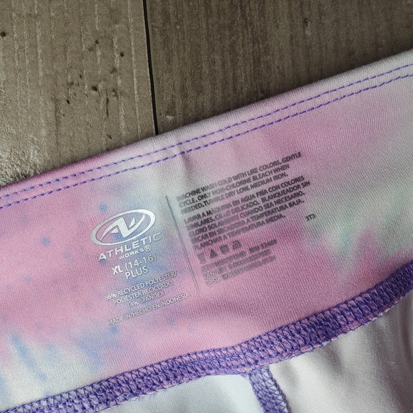 NWT Athletic Works Girls Active Tumble Short Size XL 14/16 Multicolor Tie-Dye - Picture 2 of 13